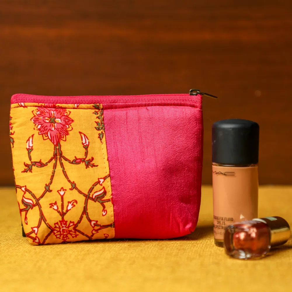 Stylish Make Up Pouch