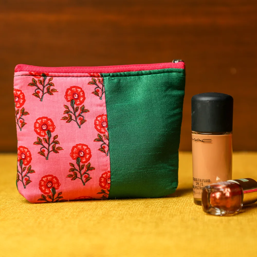 Stylish Make Up Pouch