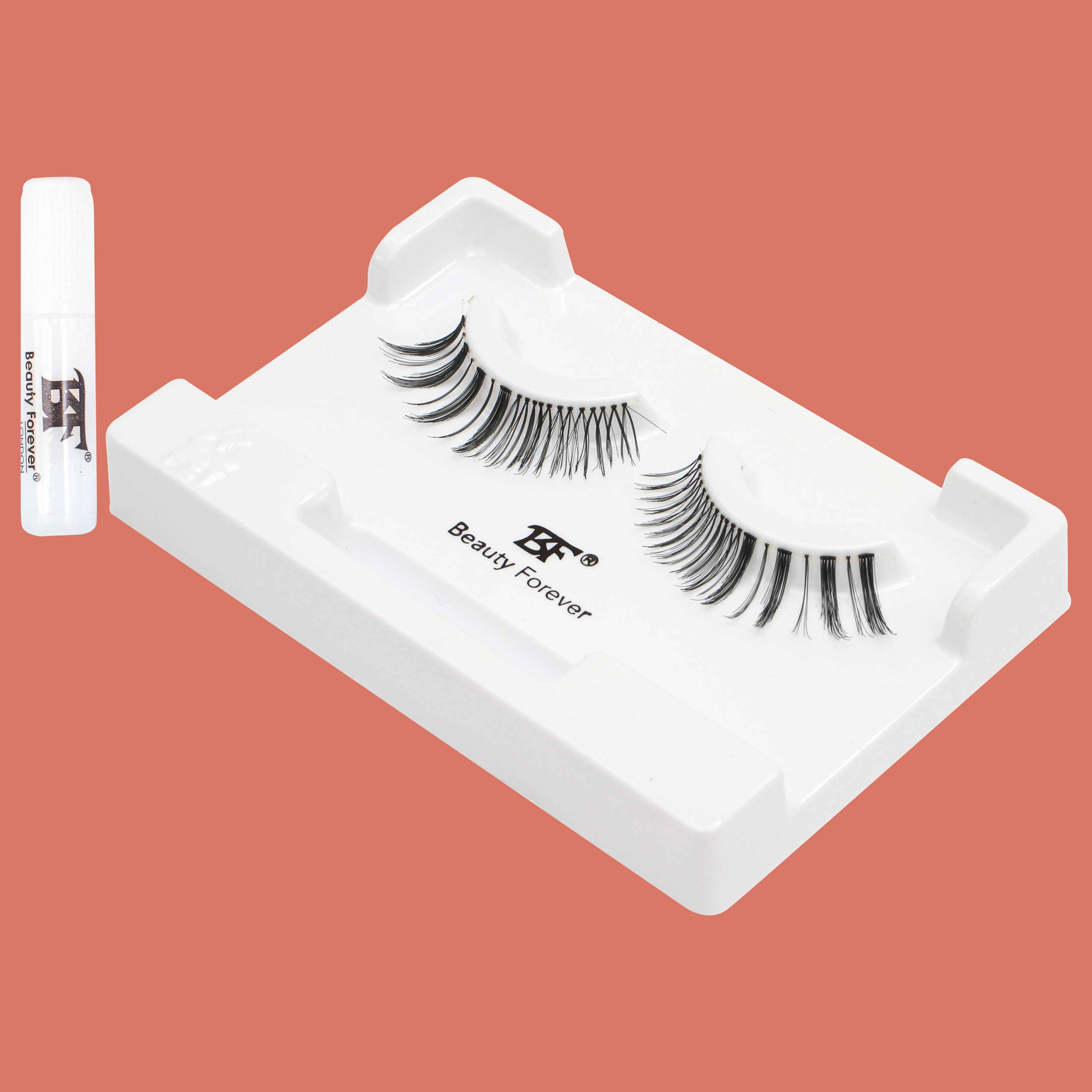 Super-Natural Eyelashes - Saturday Night Look No. 911 (Textured Outerly & Volume in style)