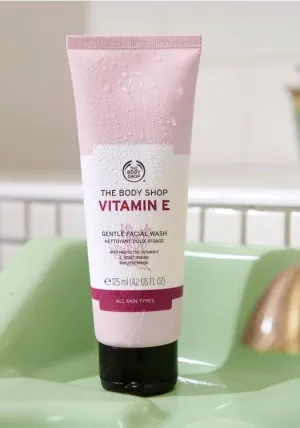 The Body Shop Vitamin E Gentle Facial Wash